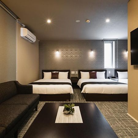 Grand Base Yakuin Odori Aparthotel ฟูกุโอกะ ภายนอก รูปภาพ