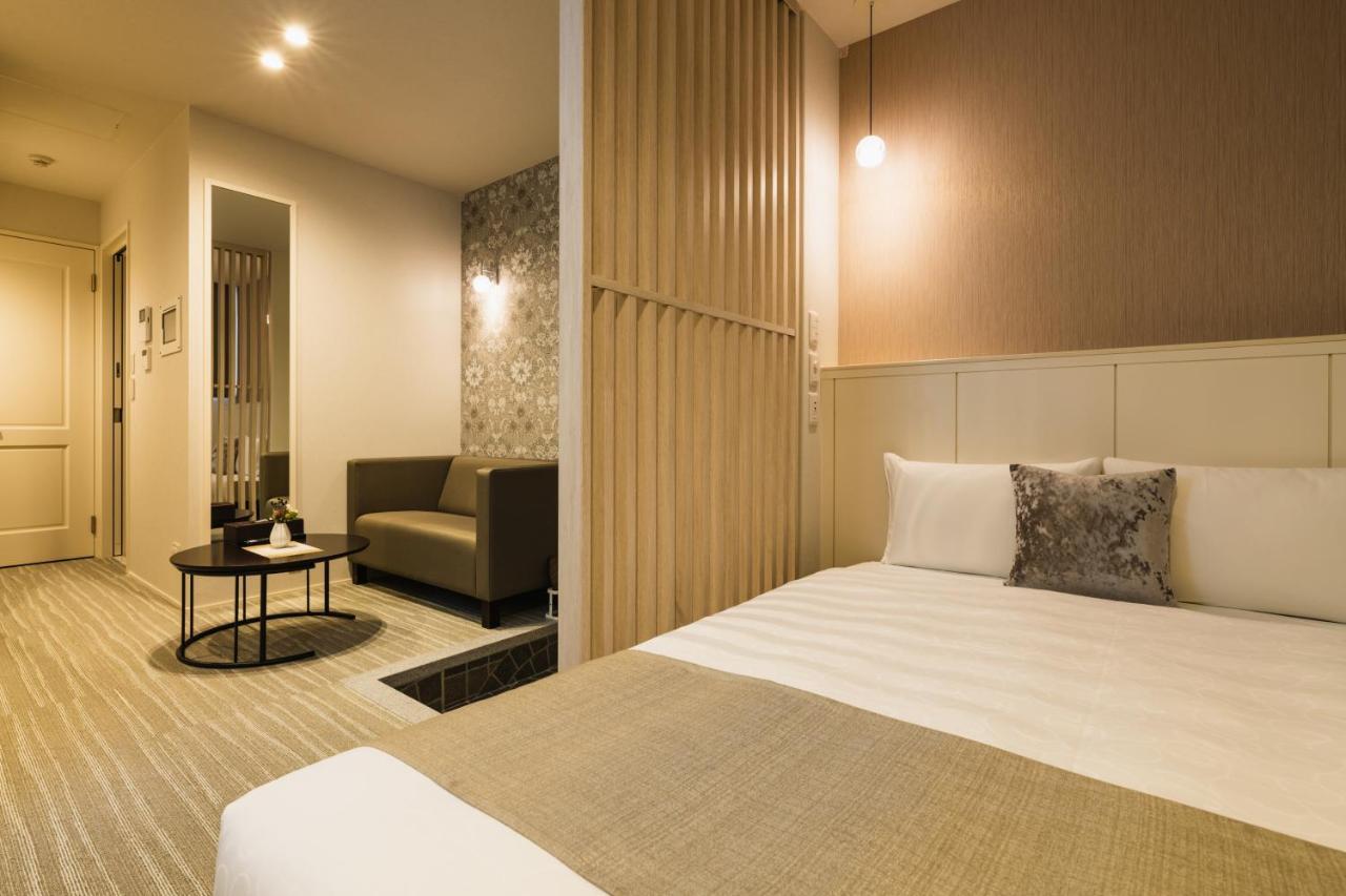 Grand Base Yakuin Odori Aparthotel ฟูกุโอกะ ภายนอก รูปภาพ
