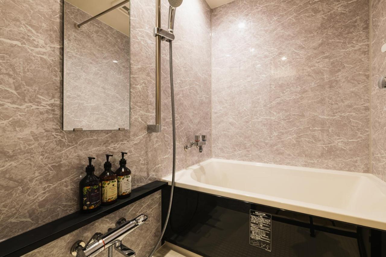 Grand Base Yakuin Odori Aparthotel ฟูกุโอกะ ภายนอก รูปภาพ